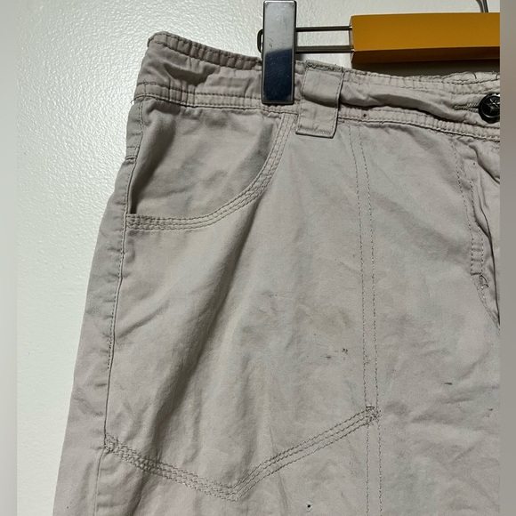 Esmara Women’s Beige Utility Shorts Size 44 - Casual, Relaxed Fit Cargo Style - Picture 9 of 11